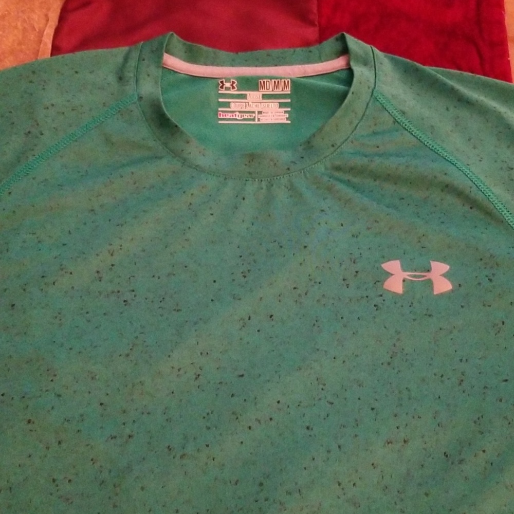 Underarmour heatgear shirt